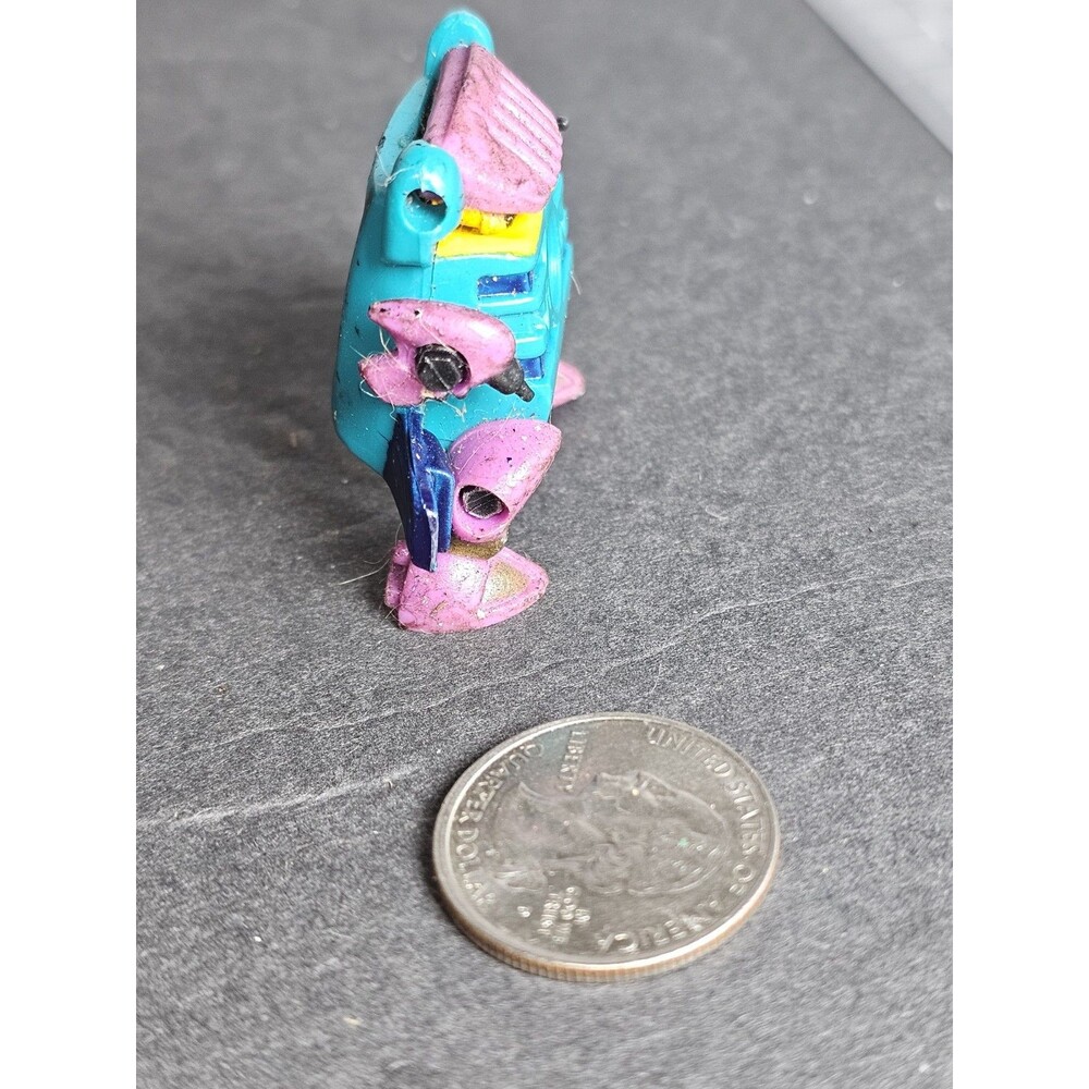 Small Micro Machine Plastic Bendable Z-Bot named X-P - Picture 4 of 6